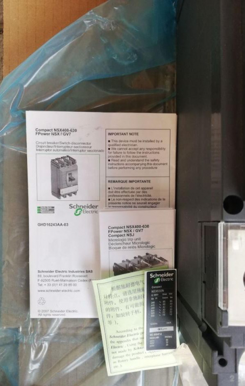 SCHNEIDER ELECTRIC LV432893