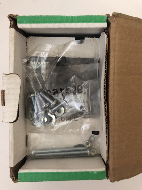 SCHNEIDER ELECTRIC LV429632