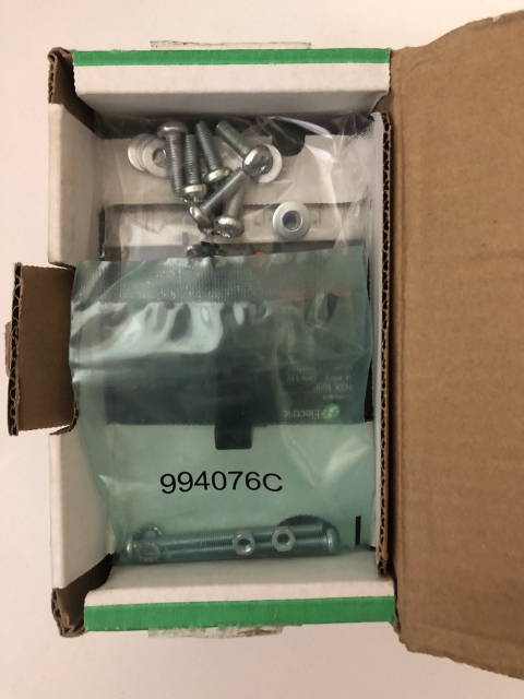SCHNEIDER ELECTRIC LV429630