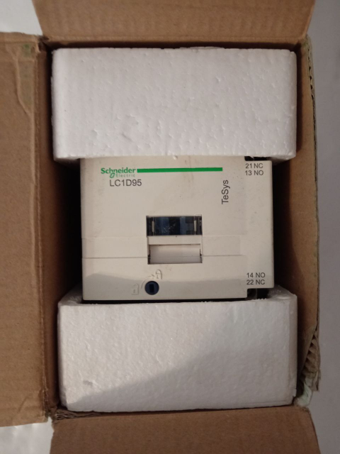 Schneider Electric LC1D95M7